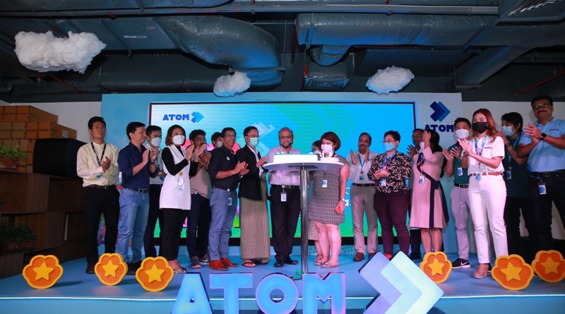 ATOM ၏ ရက် ၁၀၀ ပြည့် ဂုဏ်ပြုအထိမ်းအမှတ်နှင့်အတူ နောက်ဆုံးပေါ် Toh Toh အမည်ရှိ 3D ဂိမ်း ကို စတင်မိတ်ဆက်